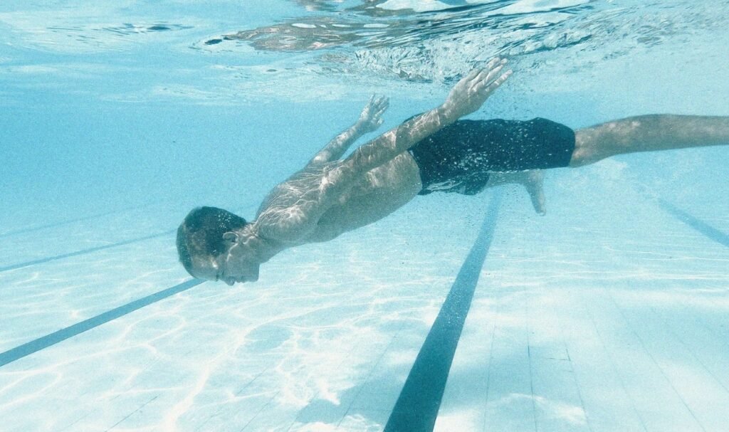 swimming-pool-services in qatar